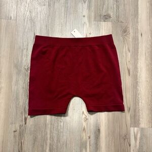 Burgundy boy shorts NWT OS says fist size 5 to 11